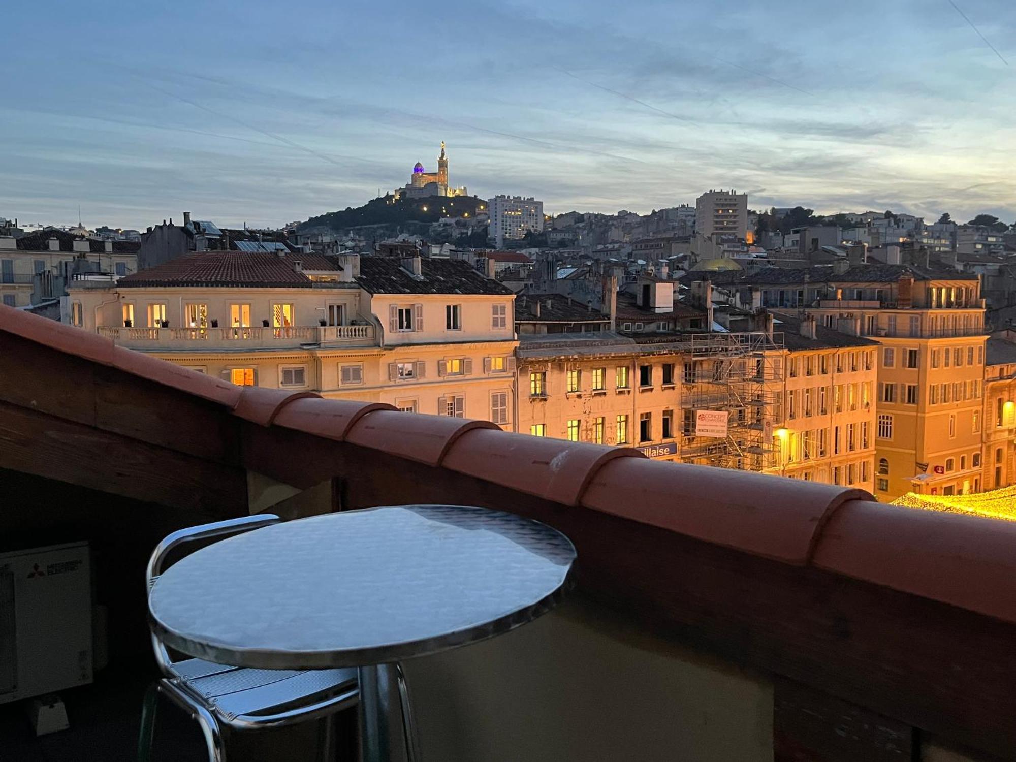 Ferienwohnung Loft Moderne Vue Vieux Port Terrasse Rooftop Marseilles Exterior foto